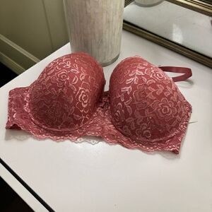 NWT- French Affair Bra 40 DD